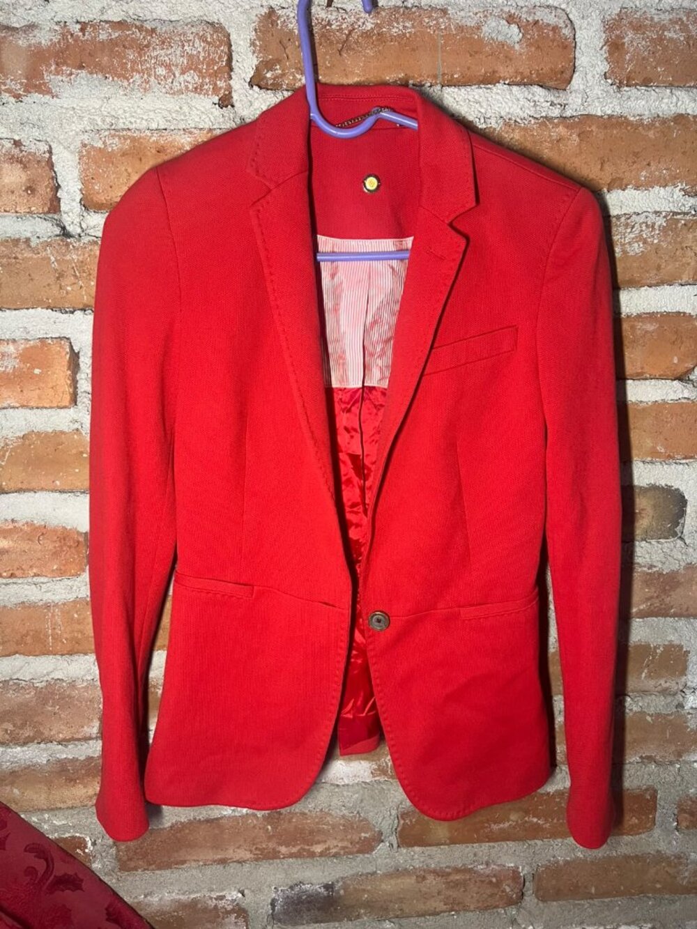 Massimo Dutti Women's Red Tailored Crest Button Blazer Jacket Made in Romania Si